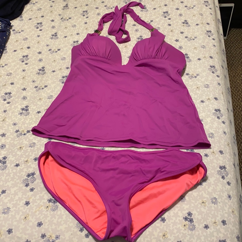 Victoria’s Secret Tankini